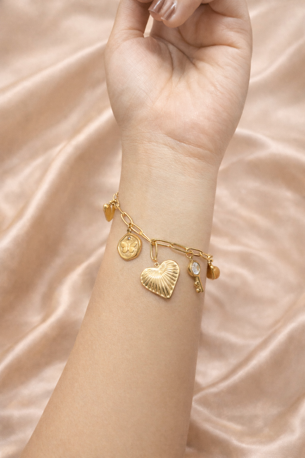 Keepsake Key Charm Bracelet